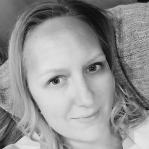 Meet your Posher, Tiffaney